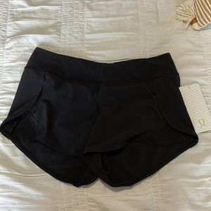 Lululemon Play Off Pleats Short